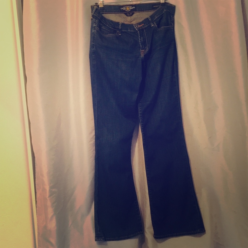 Lucky Brand high rise Jeans